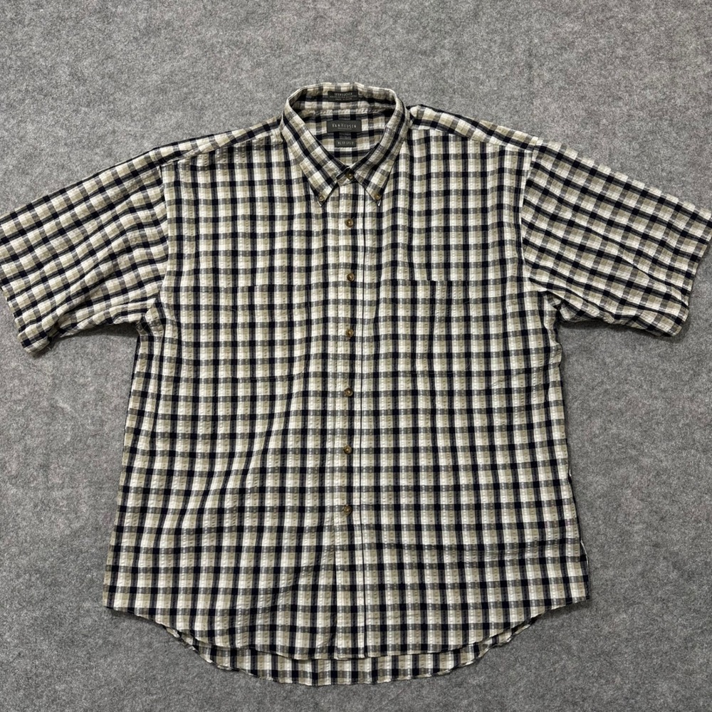 Van Heusen Button Down Mens XL Beige‎ Blue Plaid Seersucker Short Sleeve Shirt